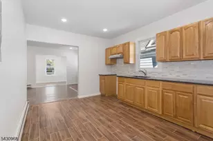 226 N Clinton St, East Orange, NJ 07017 - Photo 19