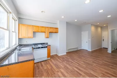 162 E Main St, Prospect Park, NJ 07508 - Photo 5