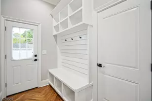 63 Hillside Ave, Livingston, NJ 07039 - Photo 17