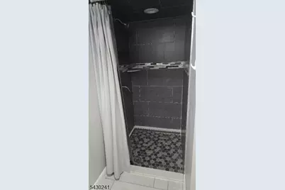 852 Joralemon St, Belleville, NJ 07109 - Photo 13