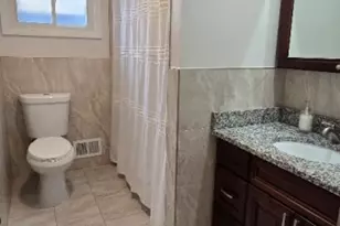 852 Joralemon St, Belleville, NJ 07109 - Photo 7