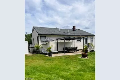 852 Joralemon St, Belleville, NJ 07109 - Photo 15