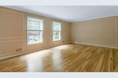 908 Sherwood Rd, Bridgewater, NJ 08807 - Photo 7
