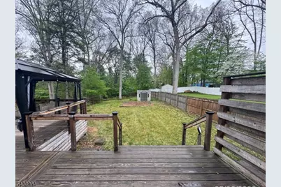 35 Mayne Ave, Byram Township, NJ 07874 - Photo 5