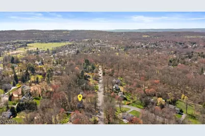 132 Goltra Dr, Bernards Township, NJ 07920 - Photo 9