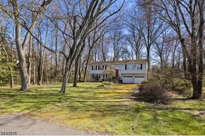 132 Goltra Dr, Bernards Township, NJ 07920 - Photo 1