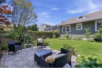 235 Hazel Ave, Garwood, NJ 07027 - Photo 35