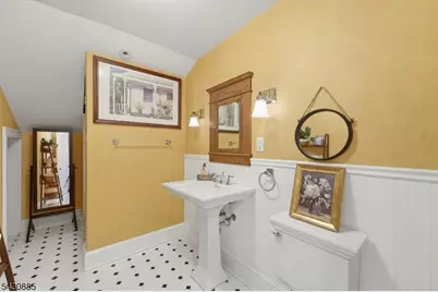 235 Hazel Ave, Garwood, NJ 07027 - Photo 29