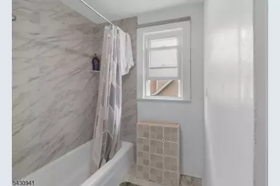 179 Dewey Ave, Totowa, NJ 07512 - Photo 9