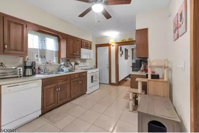 179 Dewey Ave, Totowa, NJ 07512 - Photo 13