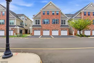 9 Station Sq, Union Township, NJ 07083 - Photo 1