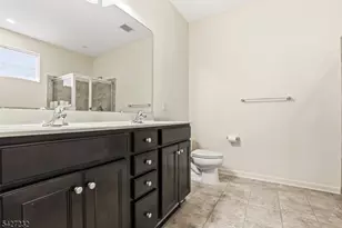 9 Station Sq, Union Township, NJ 07083 - Photo 21