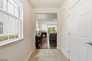 9 Station Sq, Union Township, NJ 07083 - Photo 7