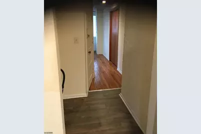 37 Broad St, Flemington, NJ 08822 - Photo 15
