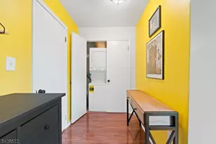 50 Pine St, Montclair Twp., NJ 07042 - Photo 9