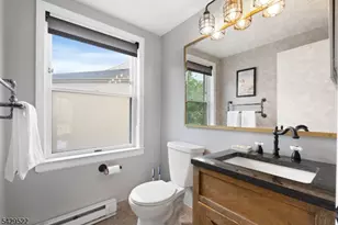 50 Pine St, Montclair Twp., NJ 07042 - Photo 19