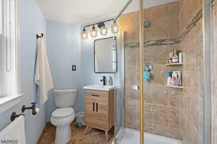 50 Pine St, Montclair Twp., NJ 07042 - Photo 15