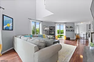 50 Pine St, Montclair Twp., NJ 07042 - Photo 3