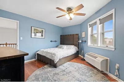 50 Pine St #215, Montclair Twp., NJ 07042 - Photo 13