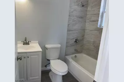 28 Niles St, Elizabeth, NJ 07202 - Photo 3