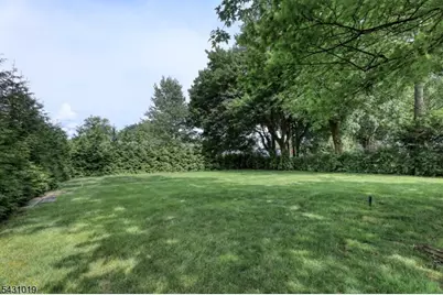 230 Pinelynn Rd, Glen Rock, NJ 07452 - Photo 27