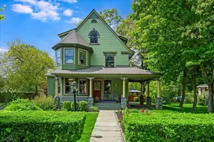 118 S Fullerton Ave, Montclair, NJ 07042 - Photo 1