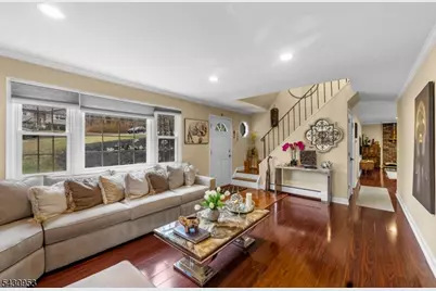 6 Hillsdale Ter, Vernon, NJ 07461 - Photo 3