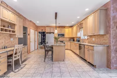 42 Southgate Dr, Clinton Township, NJ 08801 - Photo 13