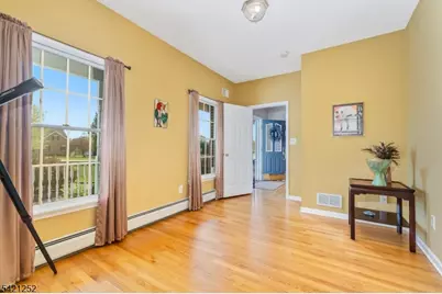 42 Southgate Dr, Clinton Township, NJ 08801 - Photo 5