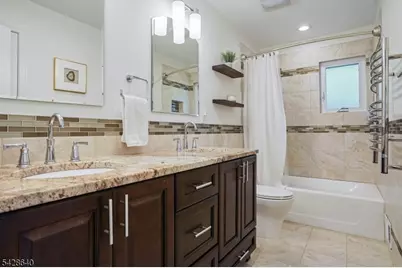 151 Fulton Street, Clark Township, NJ 07066 - Photo 17