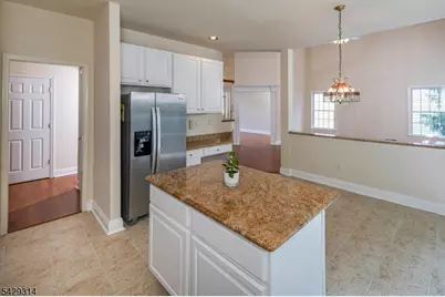 27 Bethpage Dr, Montgomery Township, NJ 08558 - Photo 13