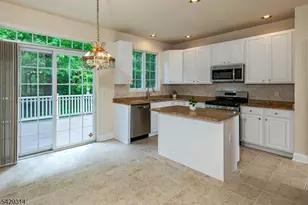 27 Bethpage Dr, Montgomery Township, NJ 08558 - Photo 17