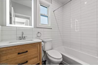 59 Locust Ave #2R, Wallington, NJ 07057 - Photo 7