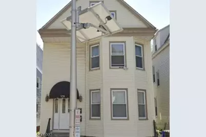 176 N 16th St #201, East Orange, NJ 07017 - Photo 11