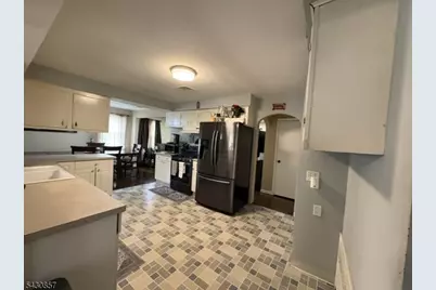 2 Canfield Ave, Randolph Township, NJ 07869 - Photo 5