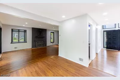 9 Wick Ln, Randolph Township, NJ 07869 - Photo 11