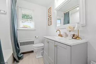 1091 Burnet Ave, Union Township, NJ 07083 - Photo 11