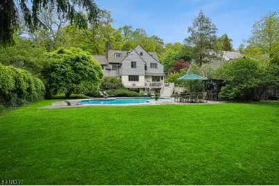 379 Highland Ave, Montclair, NJ 07043 - Photo 39