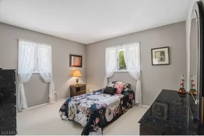 262 Timber Dr, Berkeley Heights Township, NJ 07922 - Photo 35