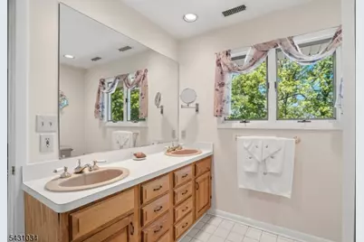 262 Timber Dr, Berkeley Heights Township, NJ 07922 - Photo 19