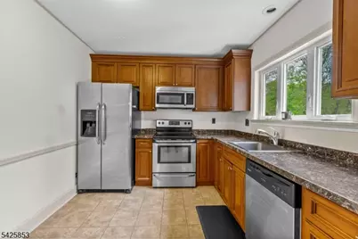 133 Central Ave, Long Hill Township, NJ 07980 - Photo 9
