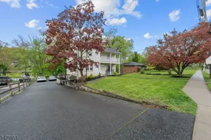 133 Central Ave, Long Hill Township, NJ 07980 - Photo 35