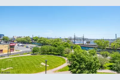 15-19 Tichenor Ln #406, Newark, NJ 07114 - Photo 15