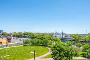 15-19 Tichenor Ln, Newark, NJ 07114 - Photo 15