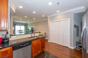 15-19 Tichenor Ln, Newark, NJ 07114 - Photo 9