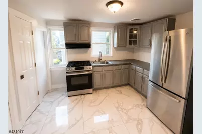 160 Elm St, Elizabeth, NJ 07208 - Photo 3