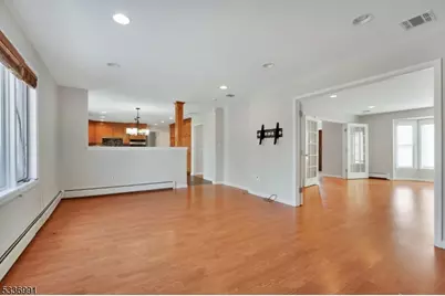 4 Timber Ct, Florham Park, NJ 07932 - Photo 9