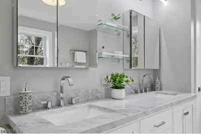 108 Baker St, Maplewood, NJ 07040 - Photo 29