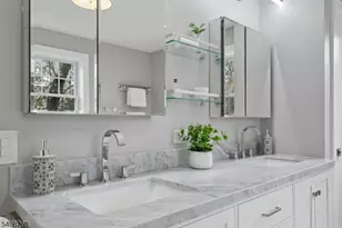 108 Baker St, Maplewood, NJ 07040 - Photo 29