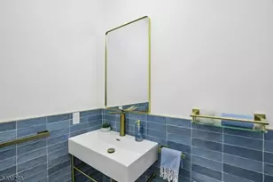 108 Baker St, Maplewood, NJ 07040 - Photo 23
